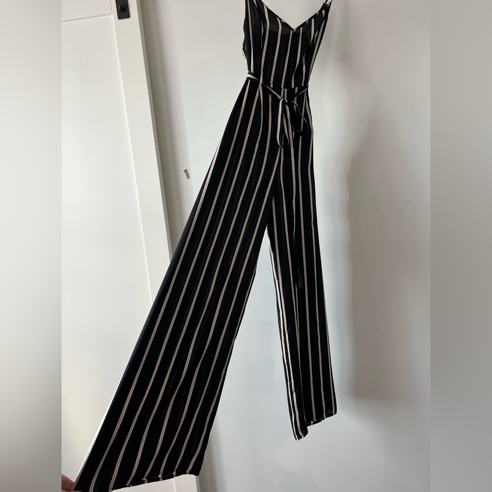 Wide leg romper/ jumpsuit